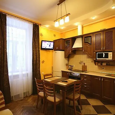 Lägenhet Park And Opera