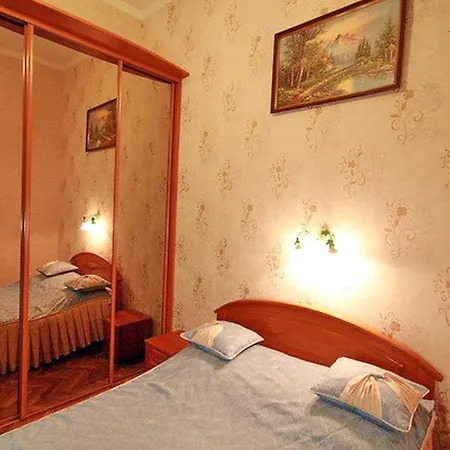 Апартаменти Park And Opera